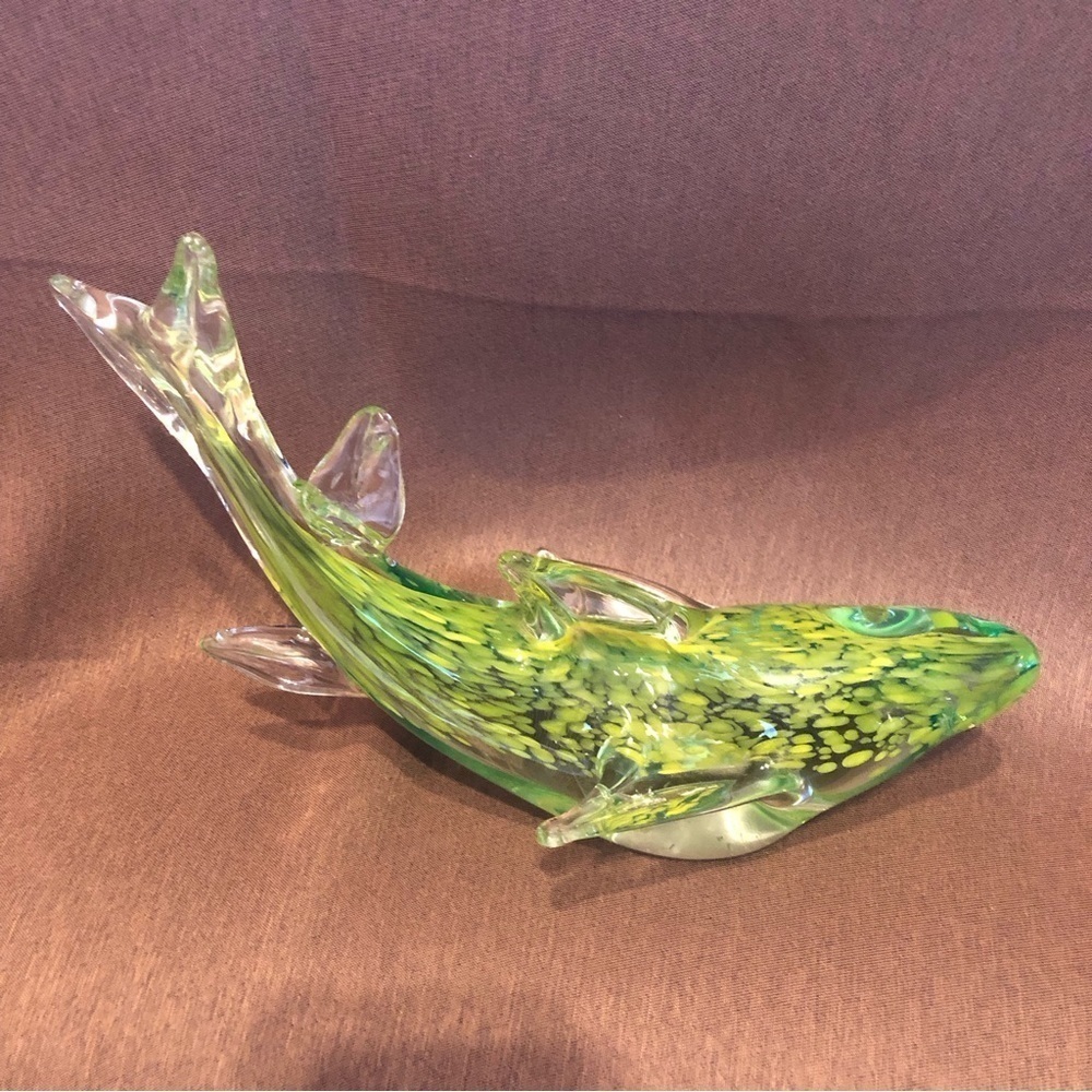Mid Century Modern Green Art Glass Fish Sculpture / Never used
STUNNING! - Picture 3 of 7